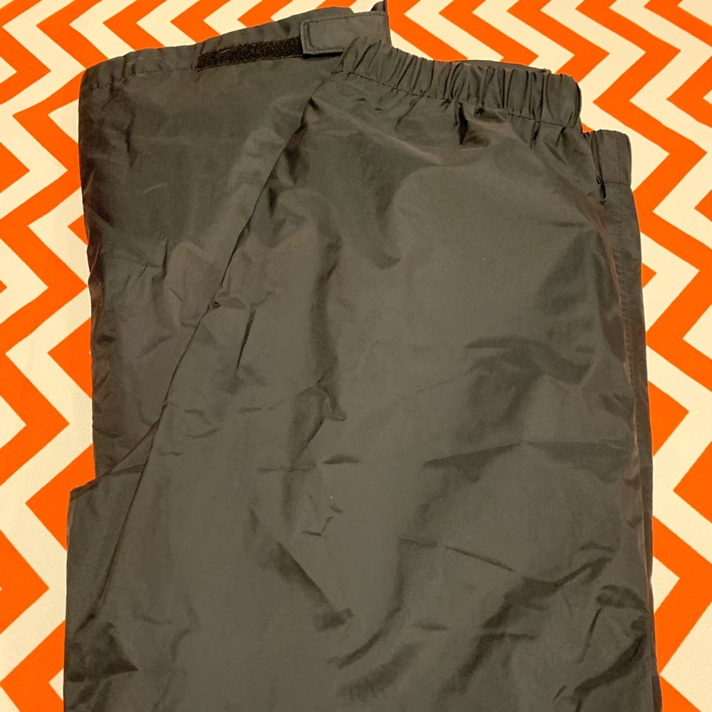 NWOT Mens Columbia jogging pants S